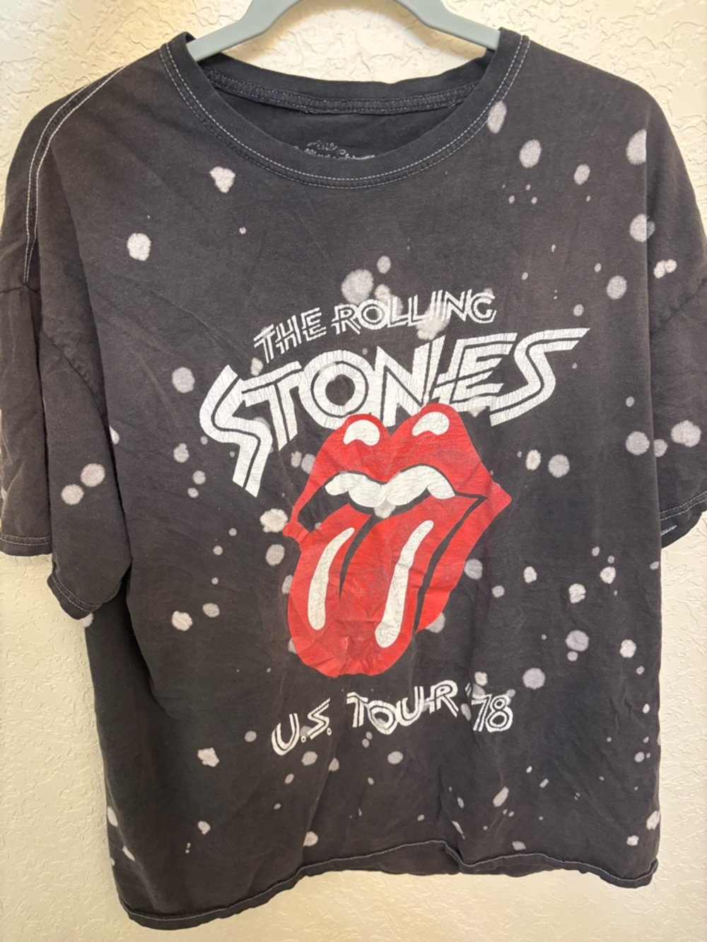 Bravado Black Tee with Red & White Tongue Logo U.S Tour “78